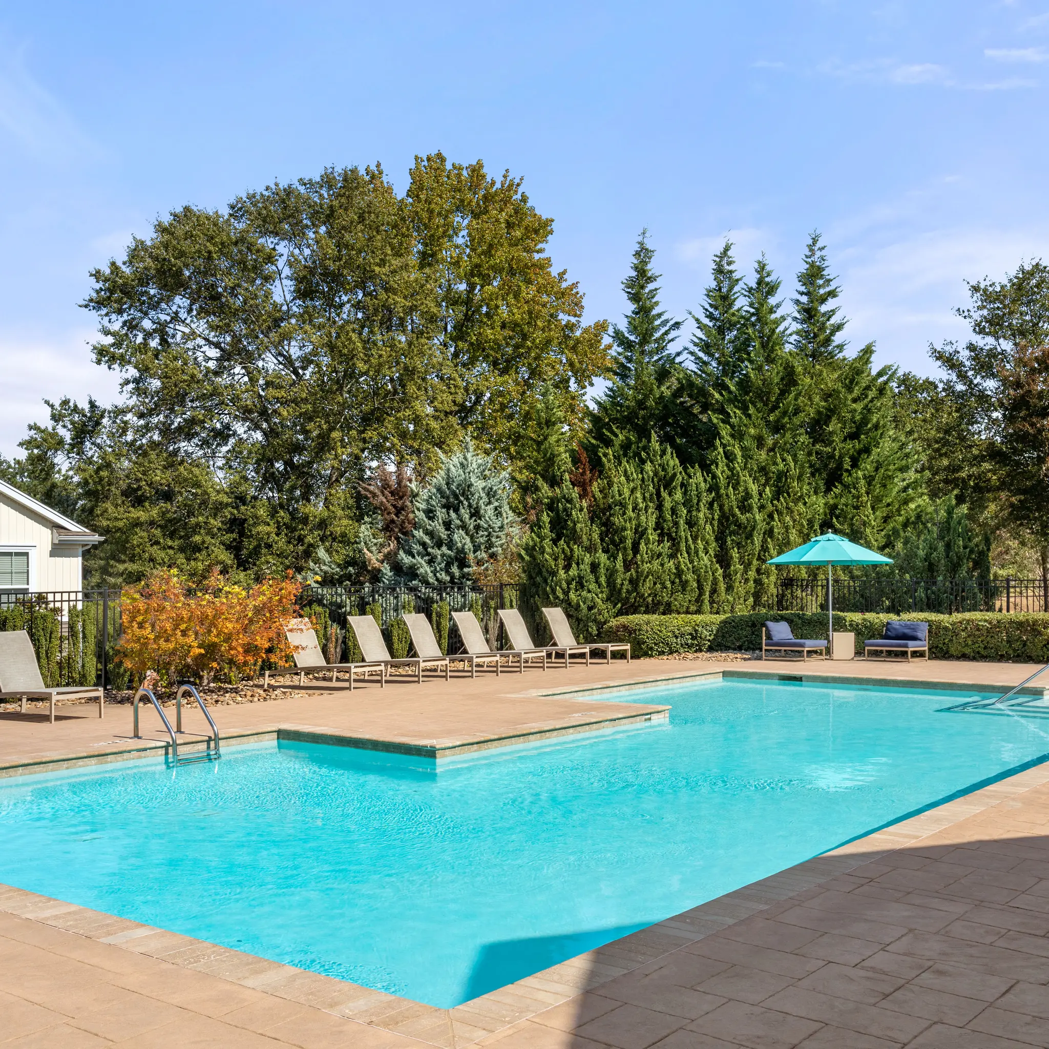 Designer Greenville Apartments The Mills